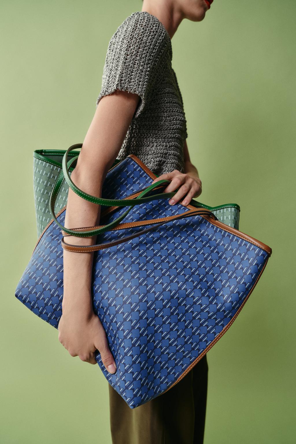 PRINTED SHOULDER BAG