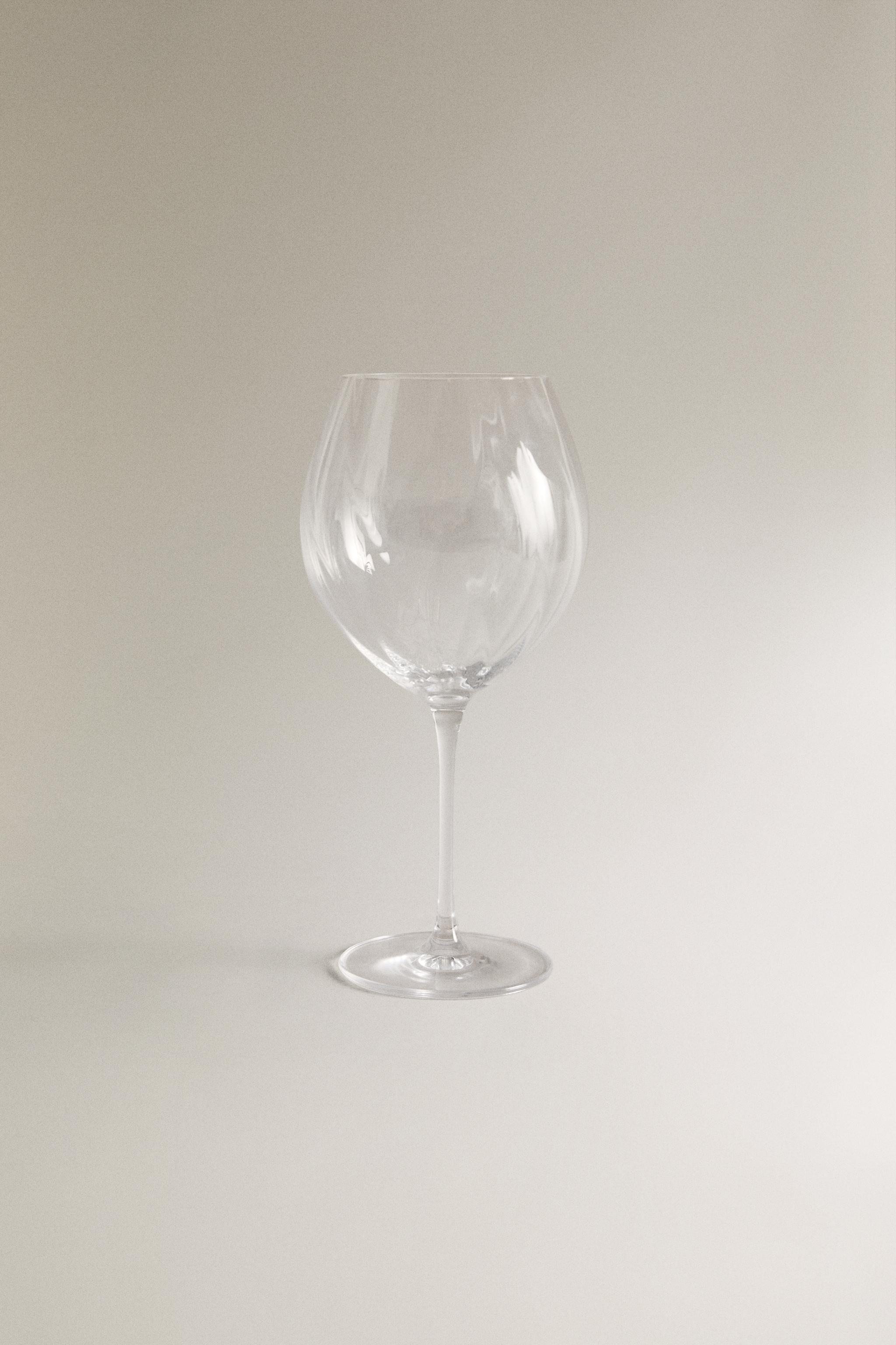 TEXTURED CRYSTALLINE WINE GLASS - 990 | ZARA United States