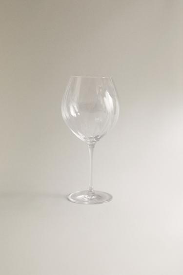 VERRE À VIN CRISTALLIN RELIEF -  de Zara - Image 0