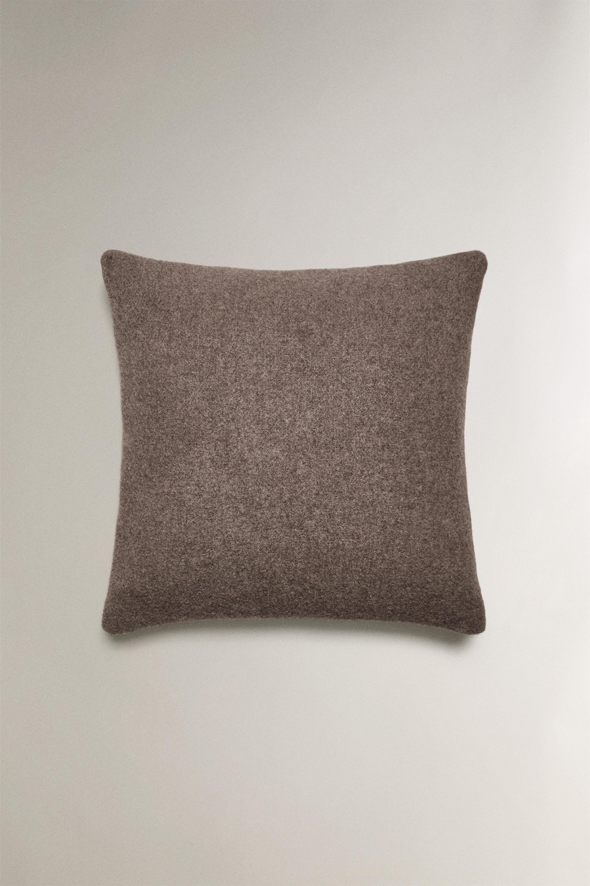 WOOL CUSHION COVER