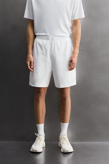 PANTALONES CORTOS TRAINING MEZCLA ALGODÓN - Blanco de Zara
