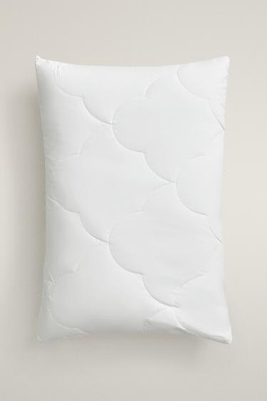 PADDED PILLOW PROTECTOR - White by Zara