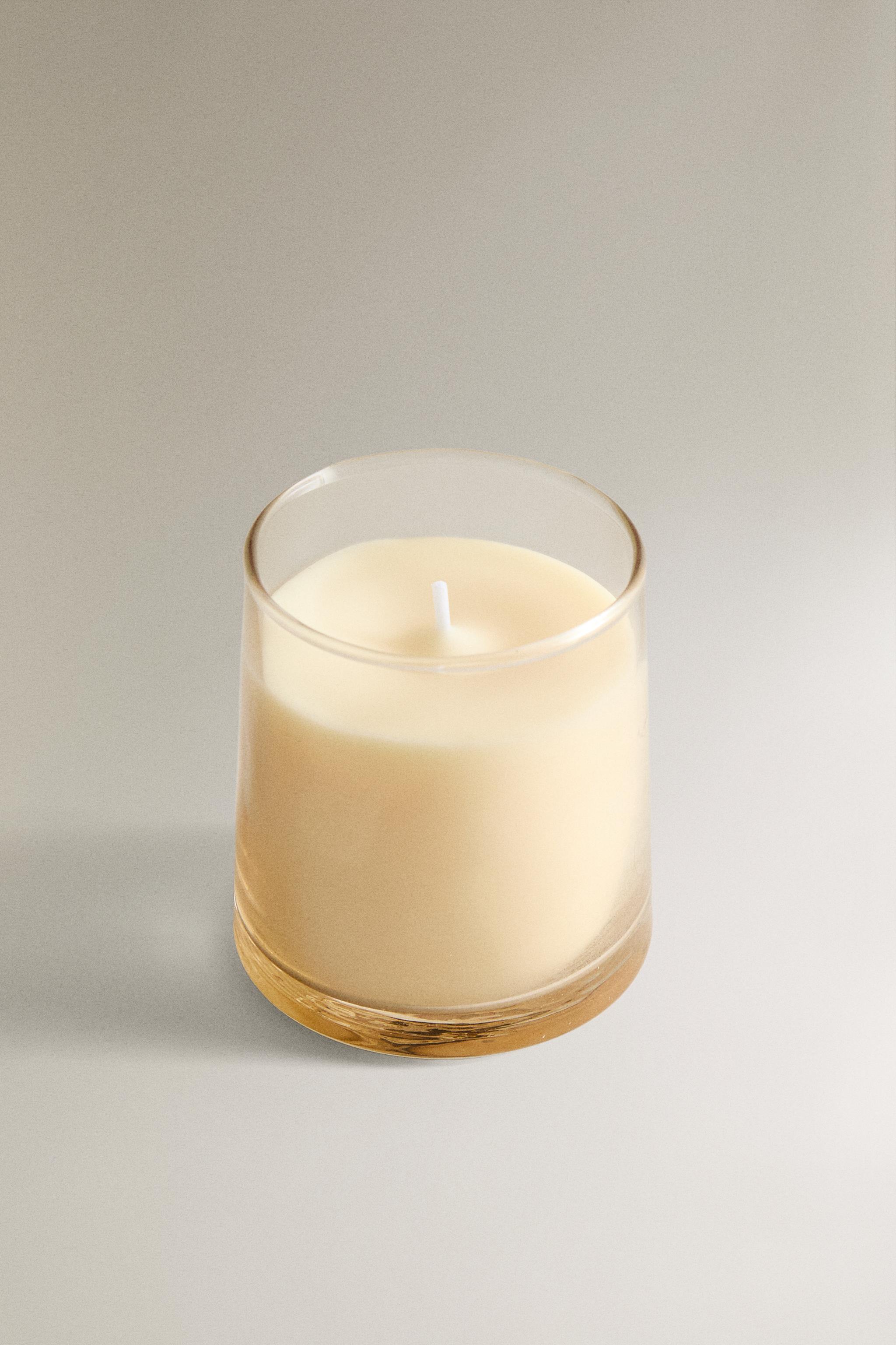 (180 G) CLEAN BLOSSOM SCENTED CANDLE — Green/White
