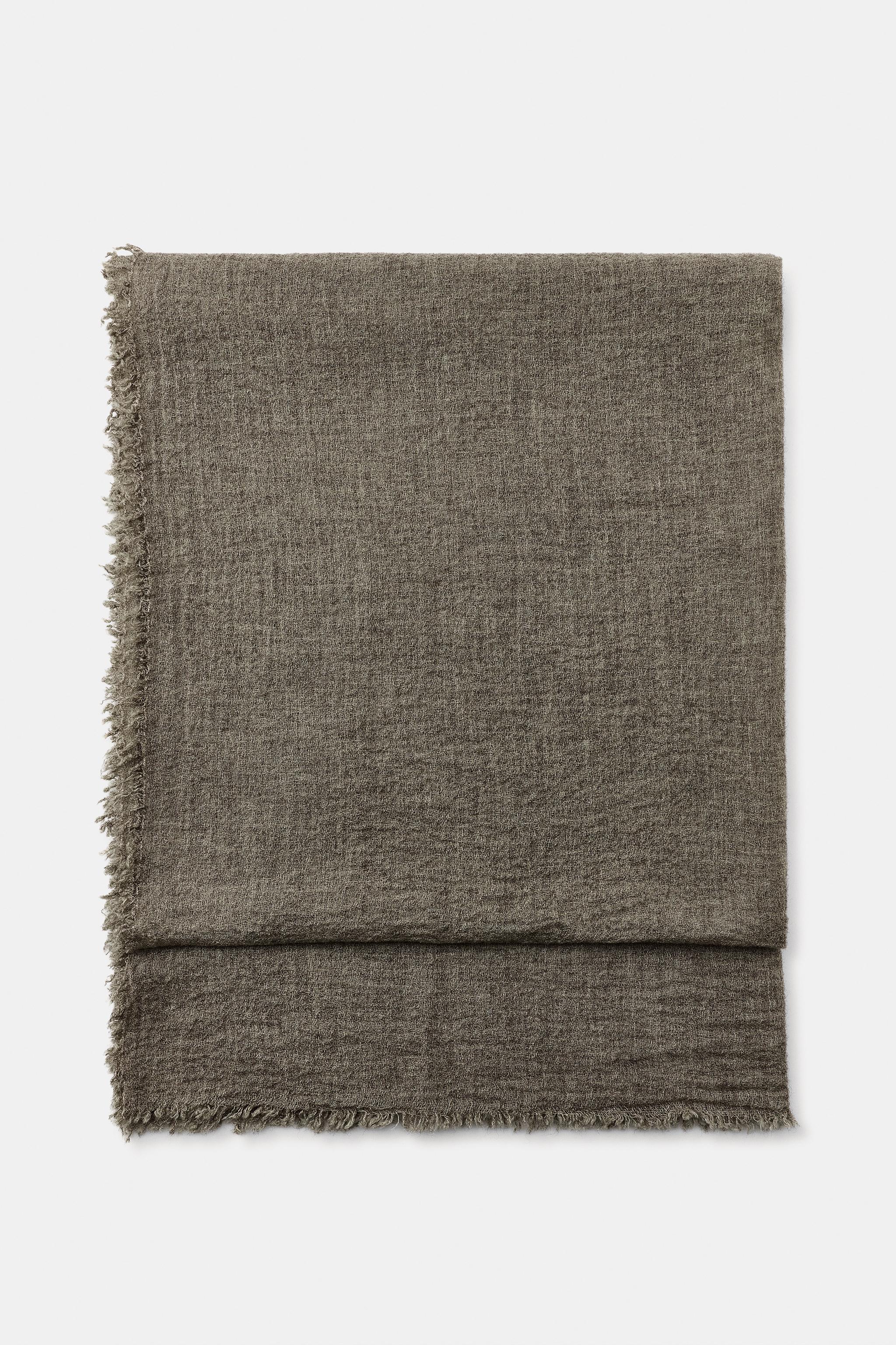 WOOL-BLEND RUSTIC PLAIN SCARF