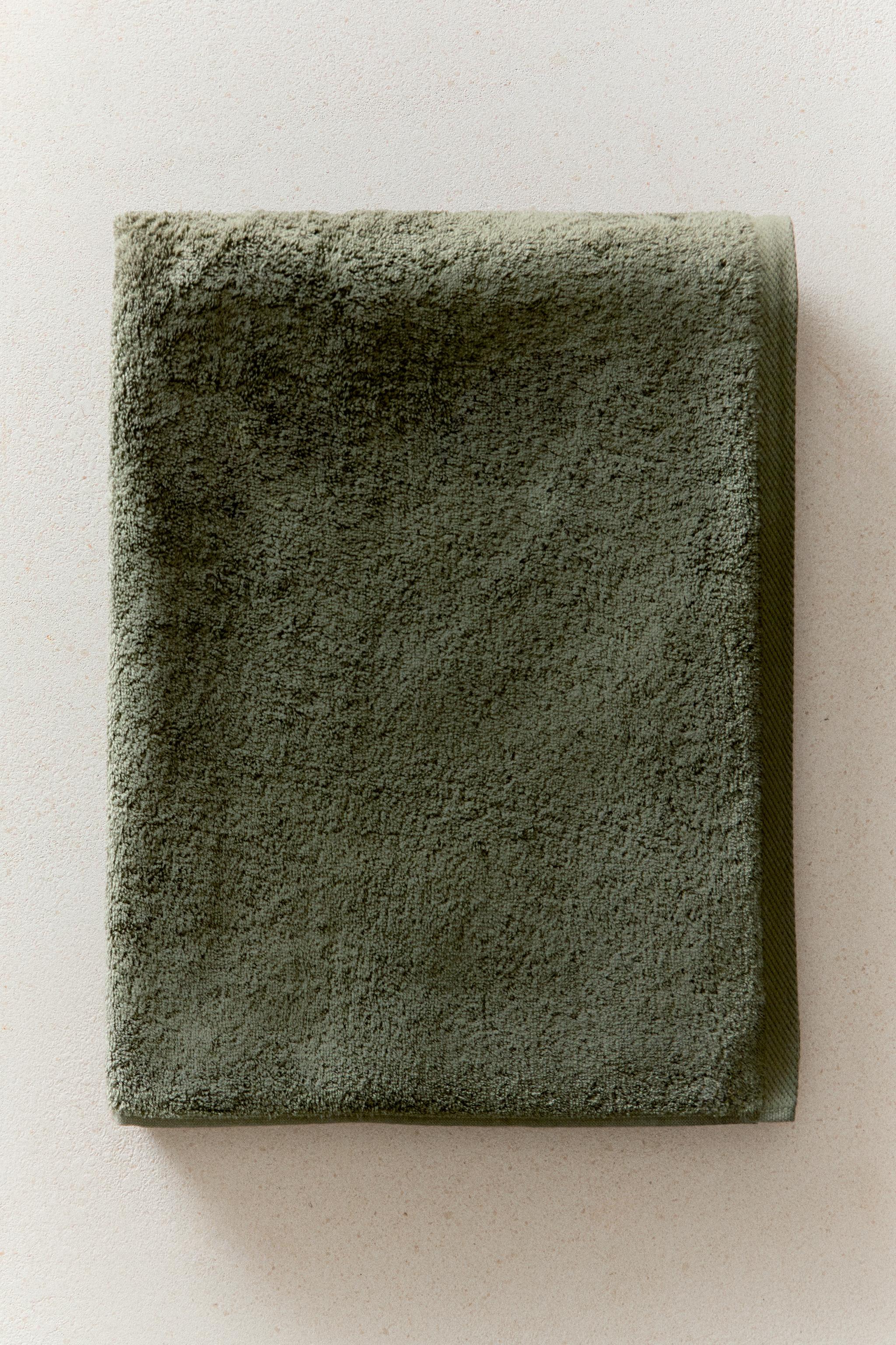 PLAIN COTTON TERRY BATH TOWEL (500 GSM) — Khaki