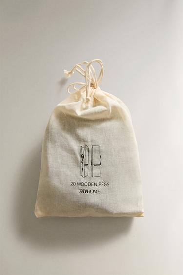PACK OF WOODEN CLOTHES PEGS (PACK OF 20) - Black by Zara - Image 3