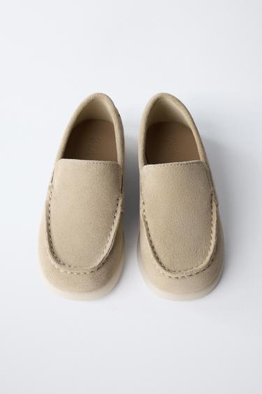 BATEAU EN CUIR - Marron sable de Zara - Image 3