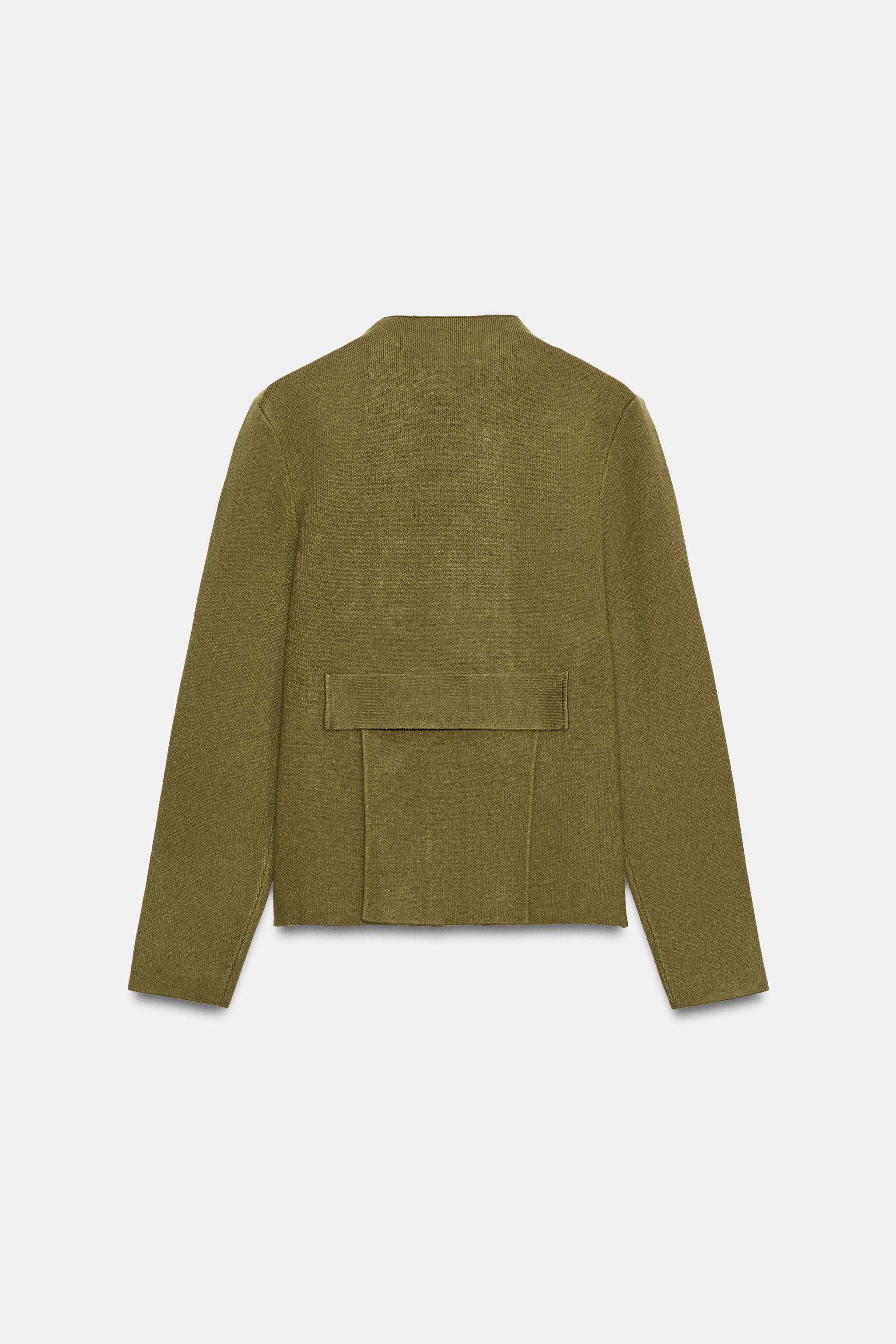 DOUBLE-BREASTED KNIT JACKET
