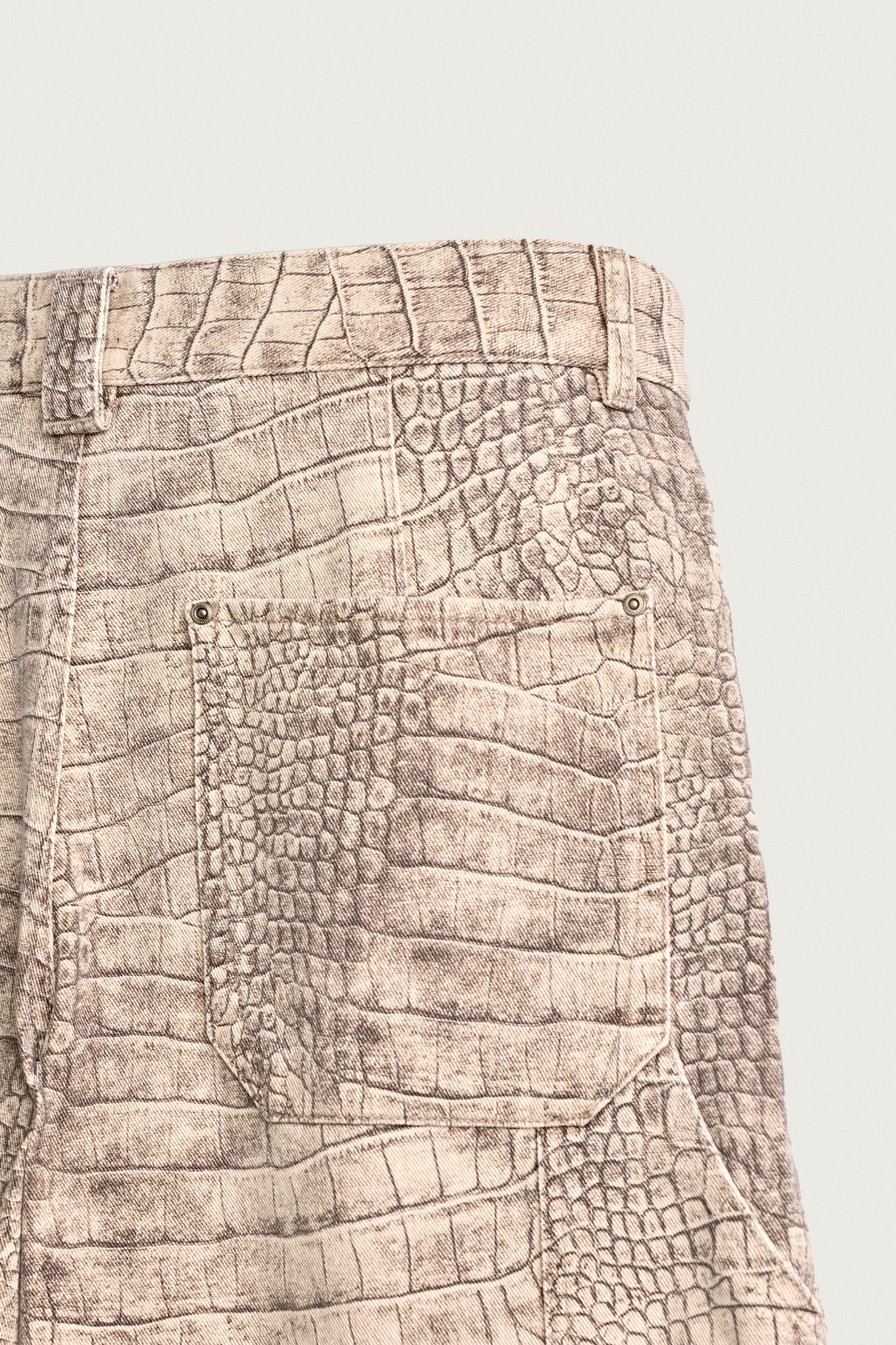 Мужские брюки Zara ANIMAL PRINT RELAXED FIT PANTS — фото 9