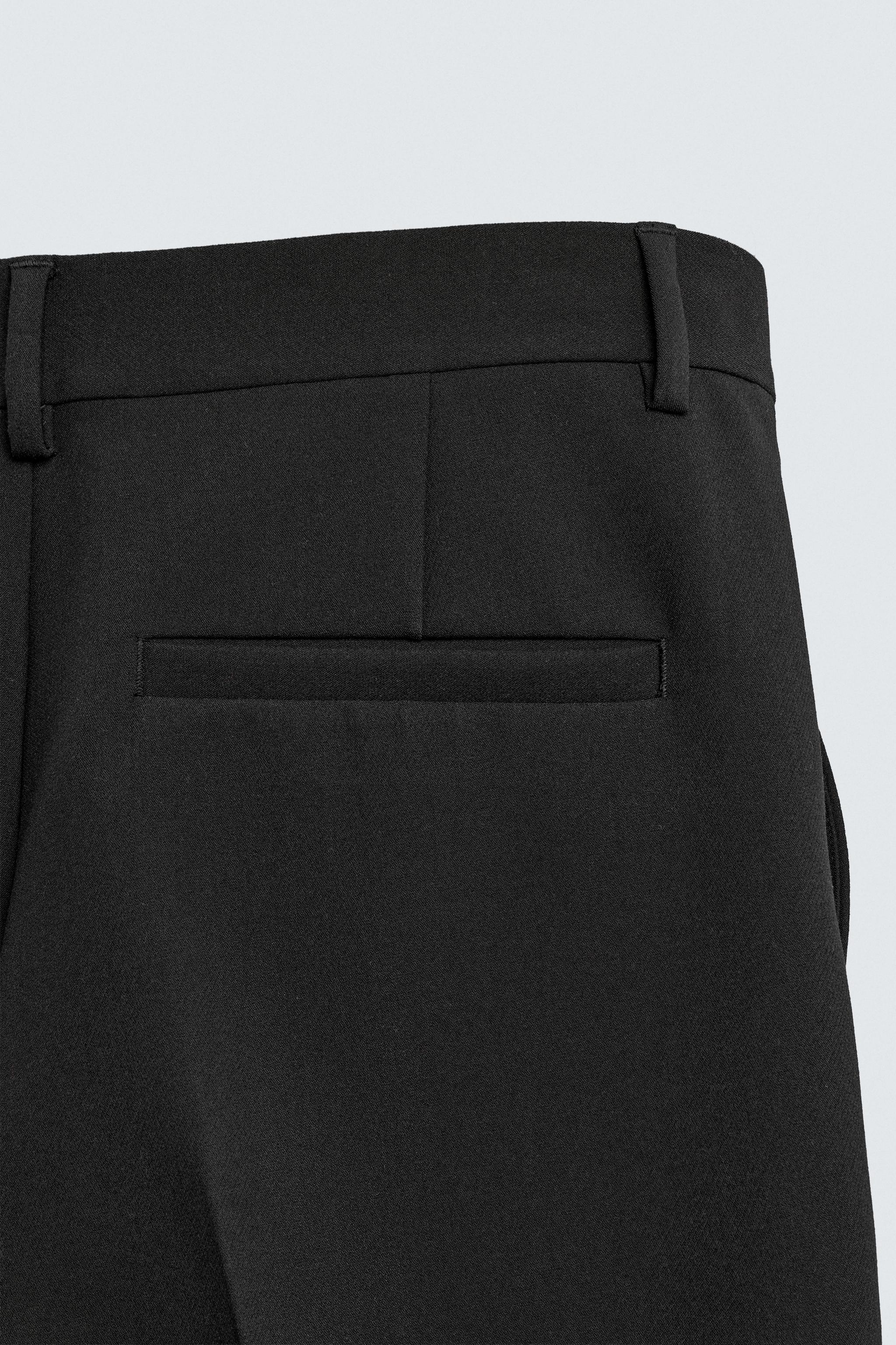 CROPPED PLEATED WIDE FIT PANTS