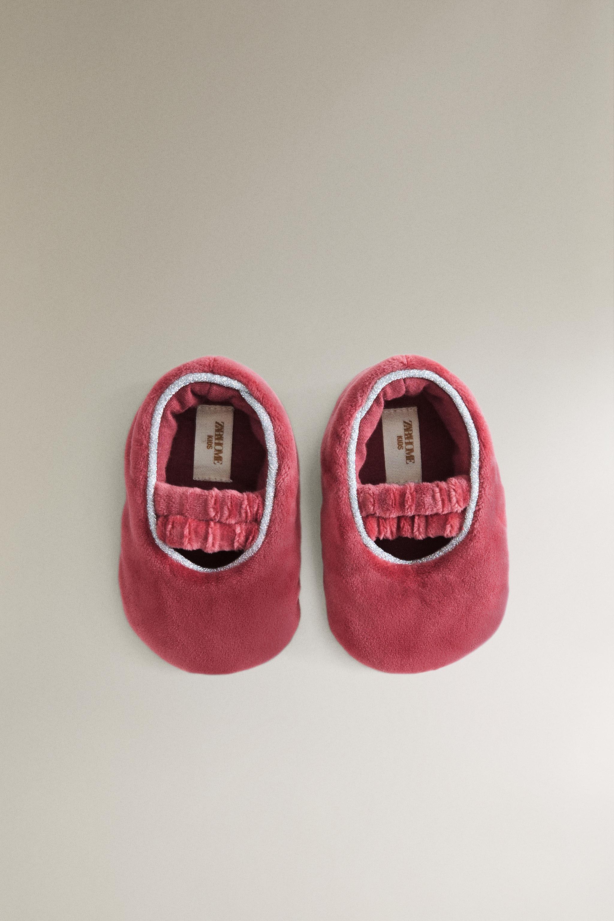 VELVET BALLET FLATS BOOTIES