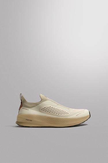 BASKET DE TRAIL SANS LACETS - Beige de Zara