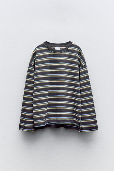 TRIKO S DVOJITMI PROUKY - ed od Zara
