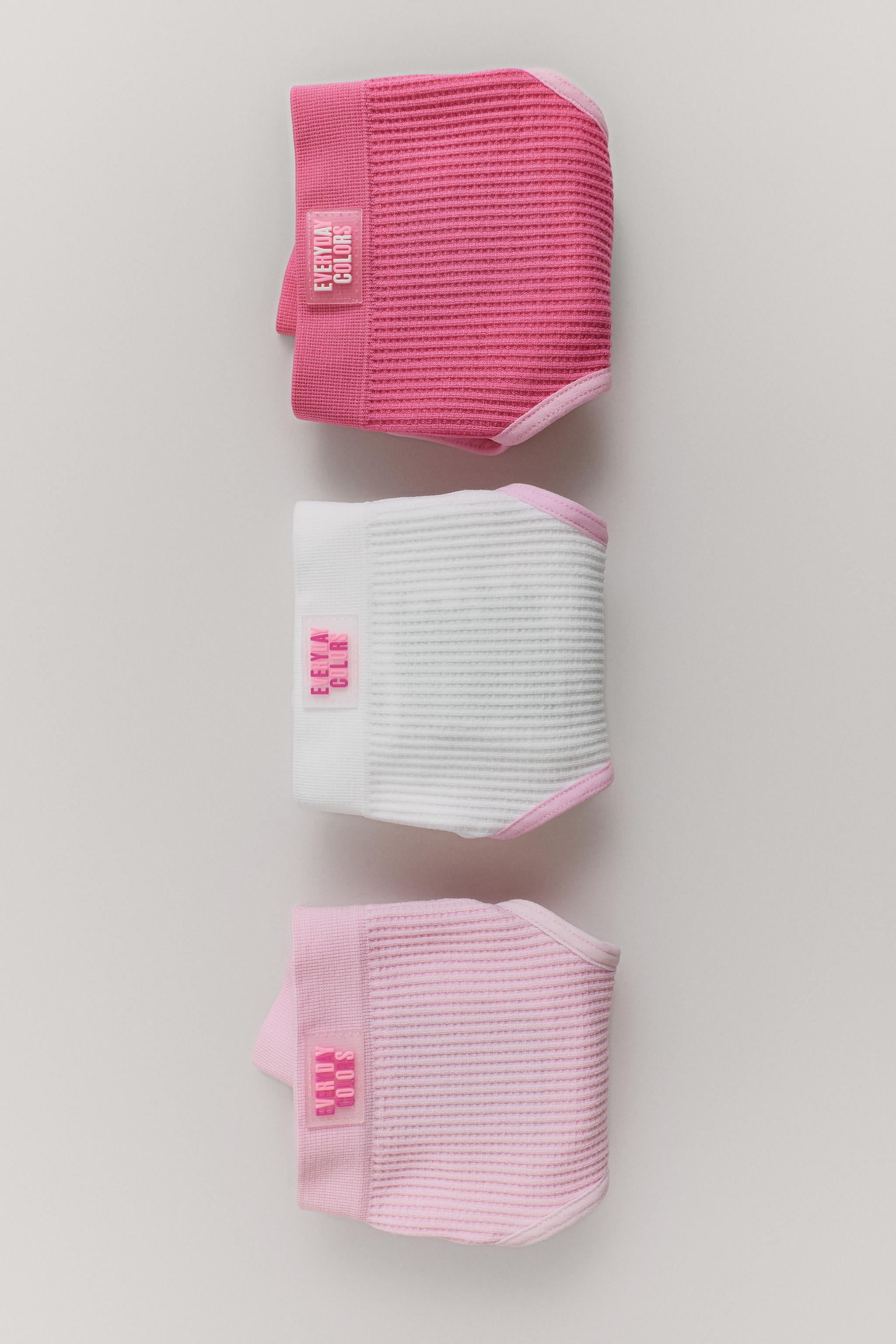 8-14 YEARS / THREE-PACK SEAMLESS UNDERWEAR — Multicolored