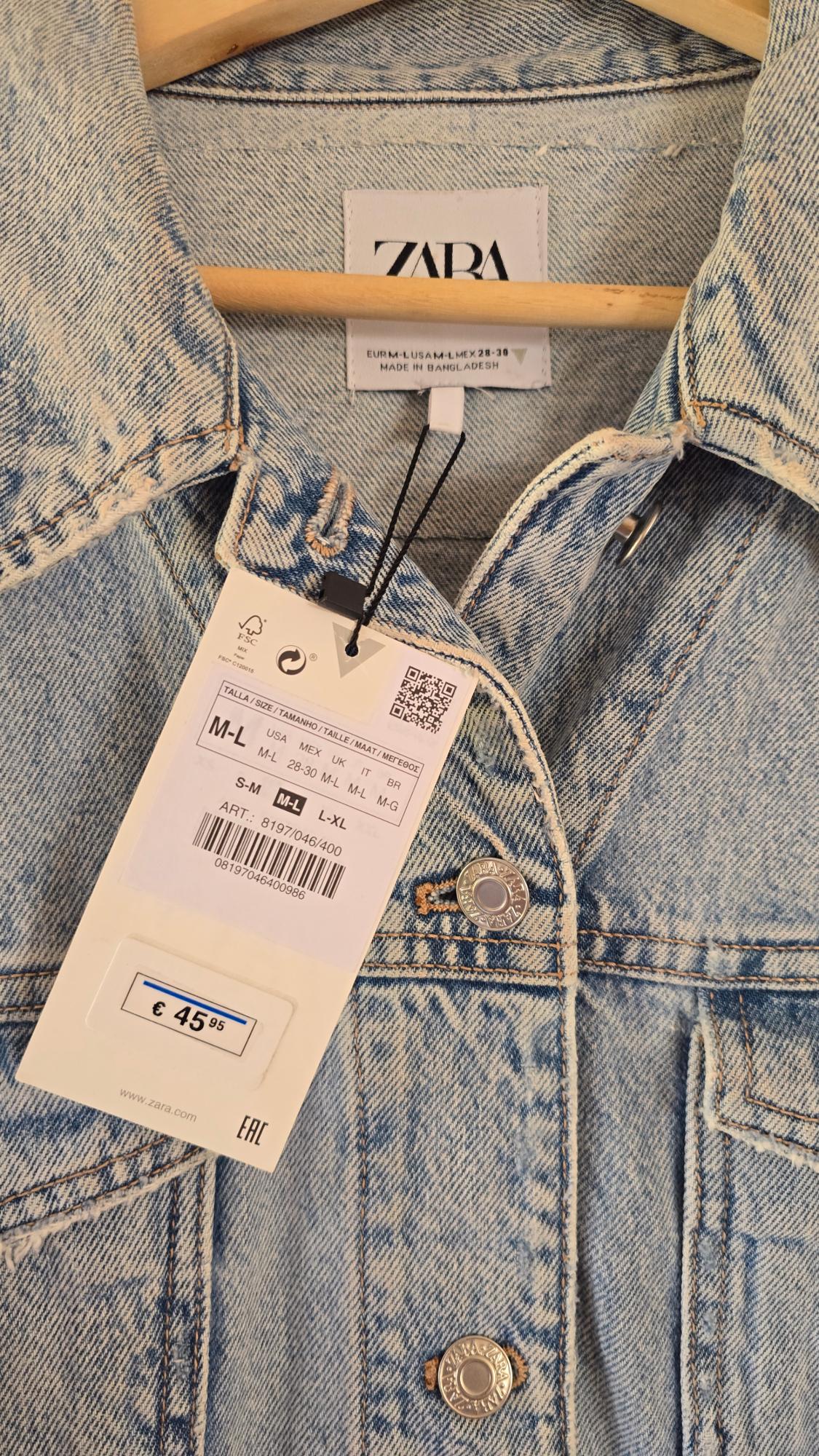 OVERSIZED RIPPED DENIM JACKET - Image 3