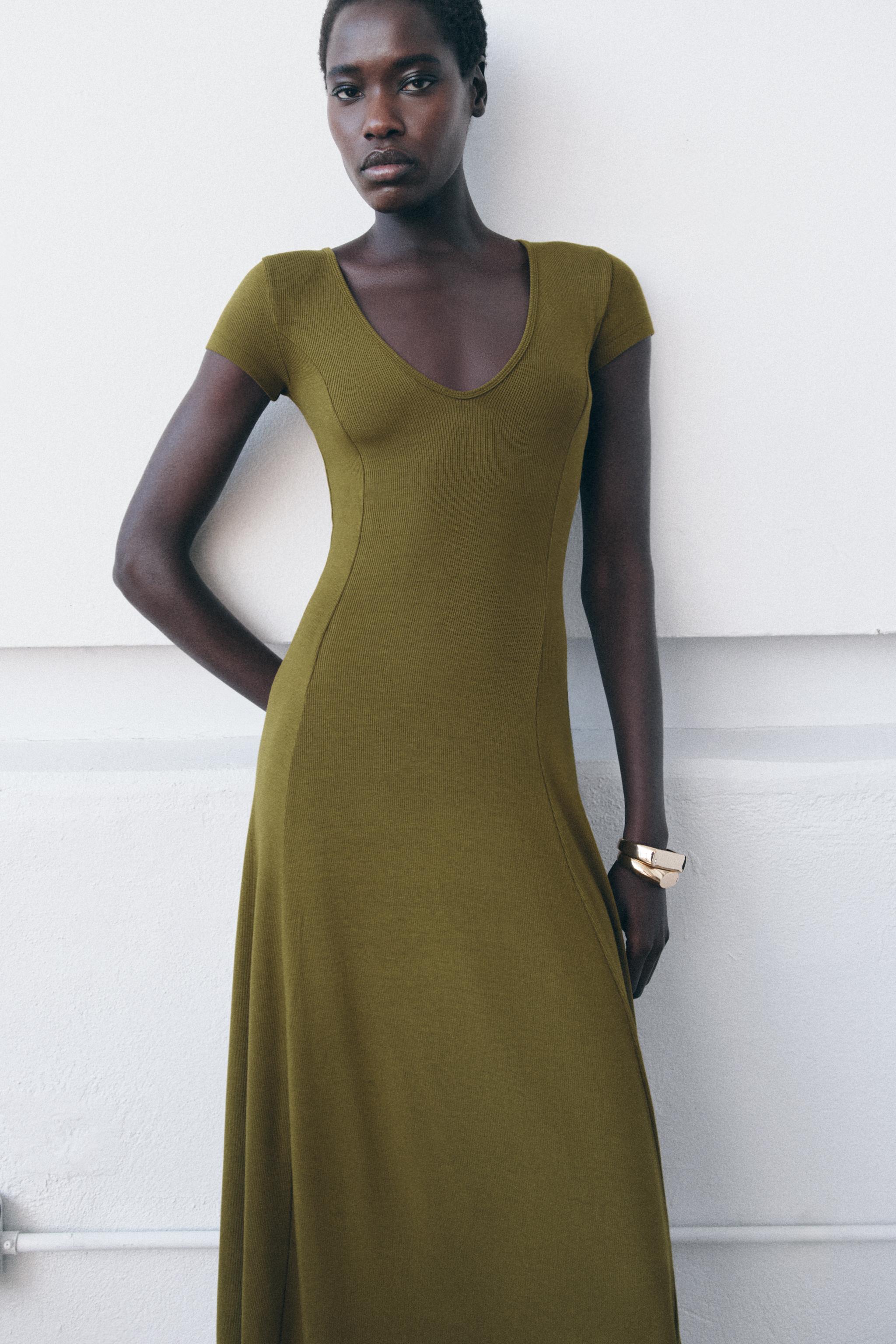 LONG RIBBED DRESS