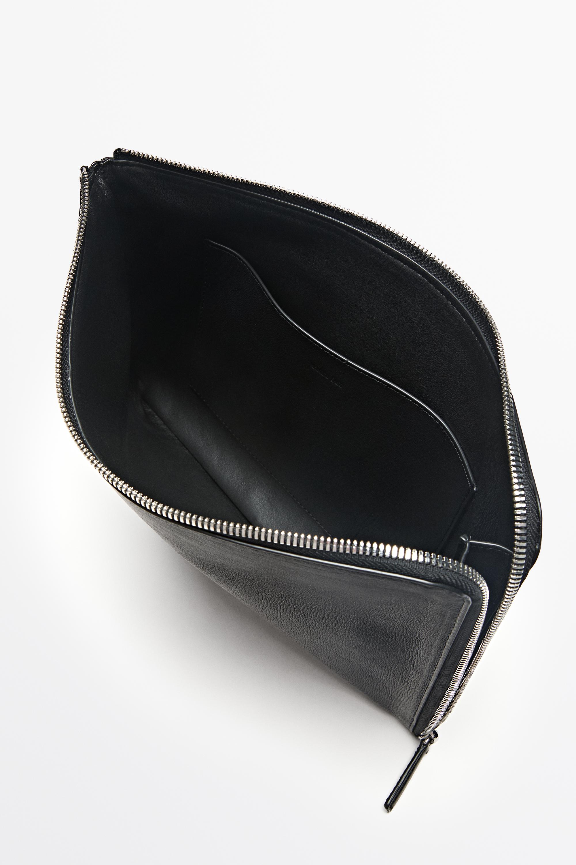 Housse S pour ordinateur portable en cuir nappa