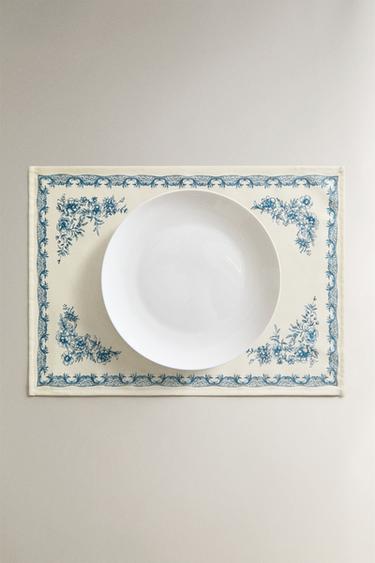 SET DE TABLE EN SATIN IMPRIMÉ - Bleu de Zara - Image 4