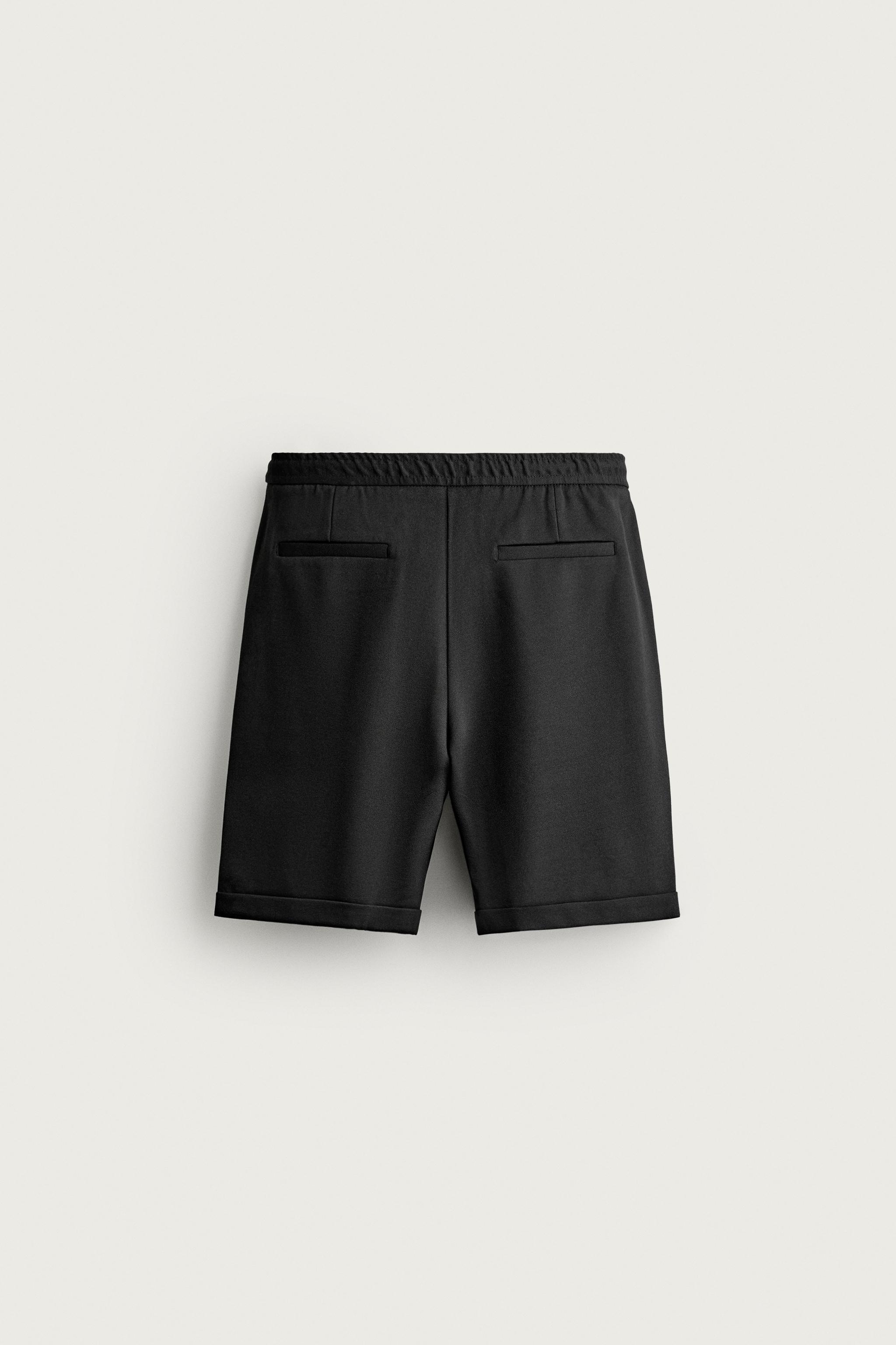 COMFORT REGULAR FIT SHORTS