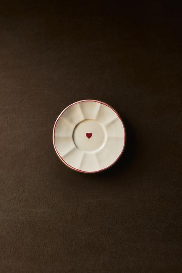 HEART STONEWARE SIDE PLATE — White / Red 1