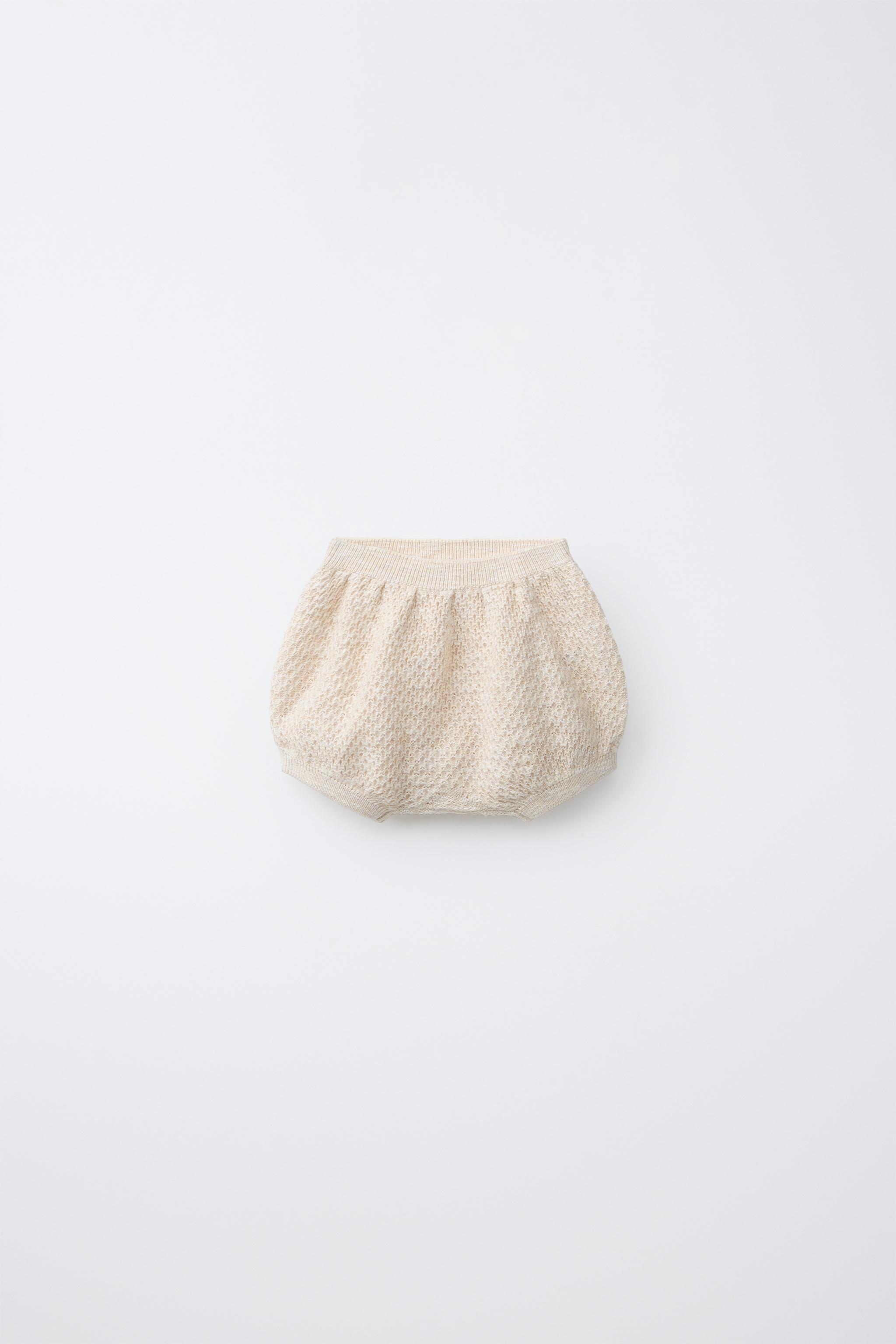 TEXTURED KNIT BLOOMERS