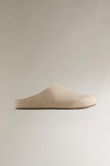 MINIMALIST LINEN CLOGS - Beige by Zara