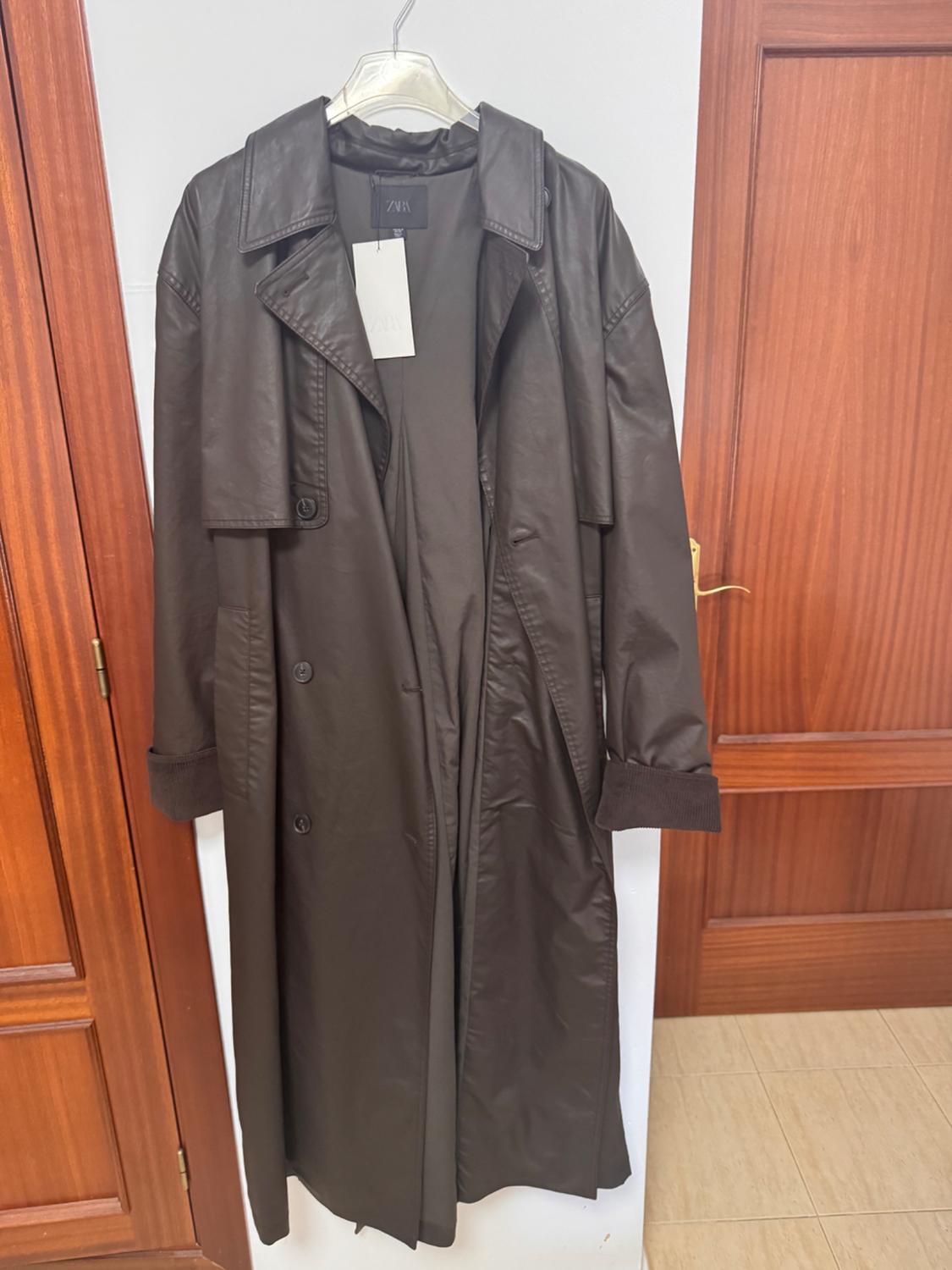 WAXED TRENCH COAT WITH CORDUROY CUFFS - Image 6