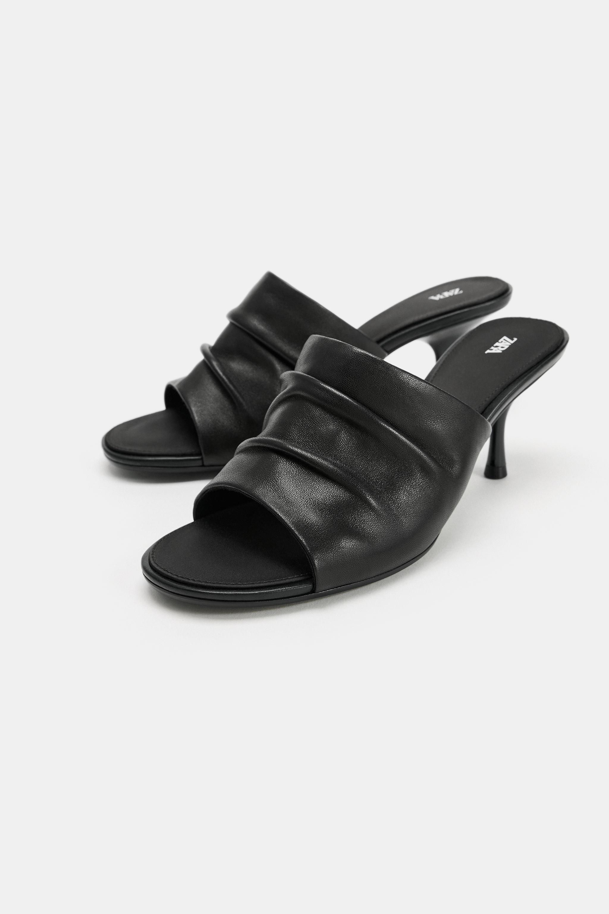 LEATHER HEEL SANDAL