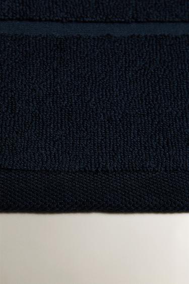 TAPIS DE BAIN COTON ANTIDÉRAPANT - Bleu encre de Zara - Image 1