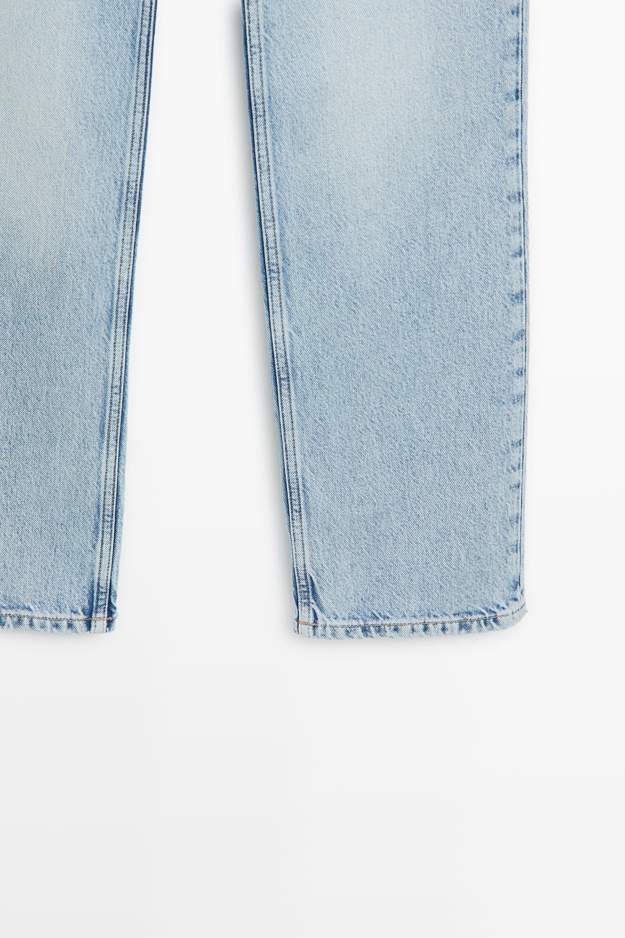 Jean relaxed straight taille moyenne