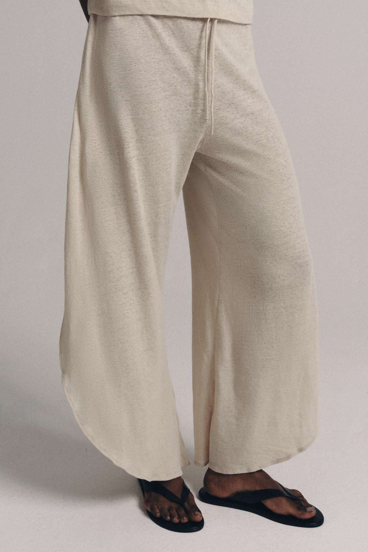 LINEN BLEND SLIT PANTS — Sand