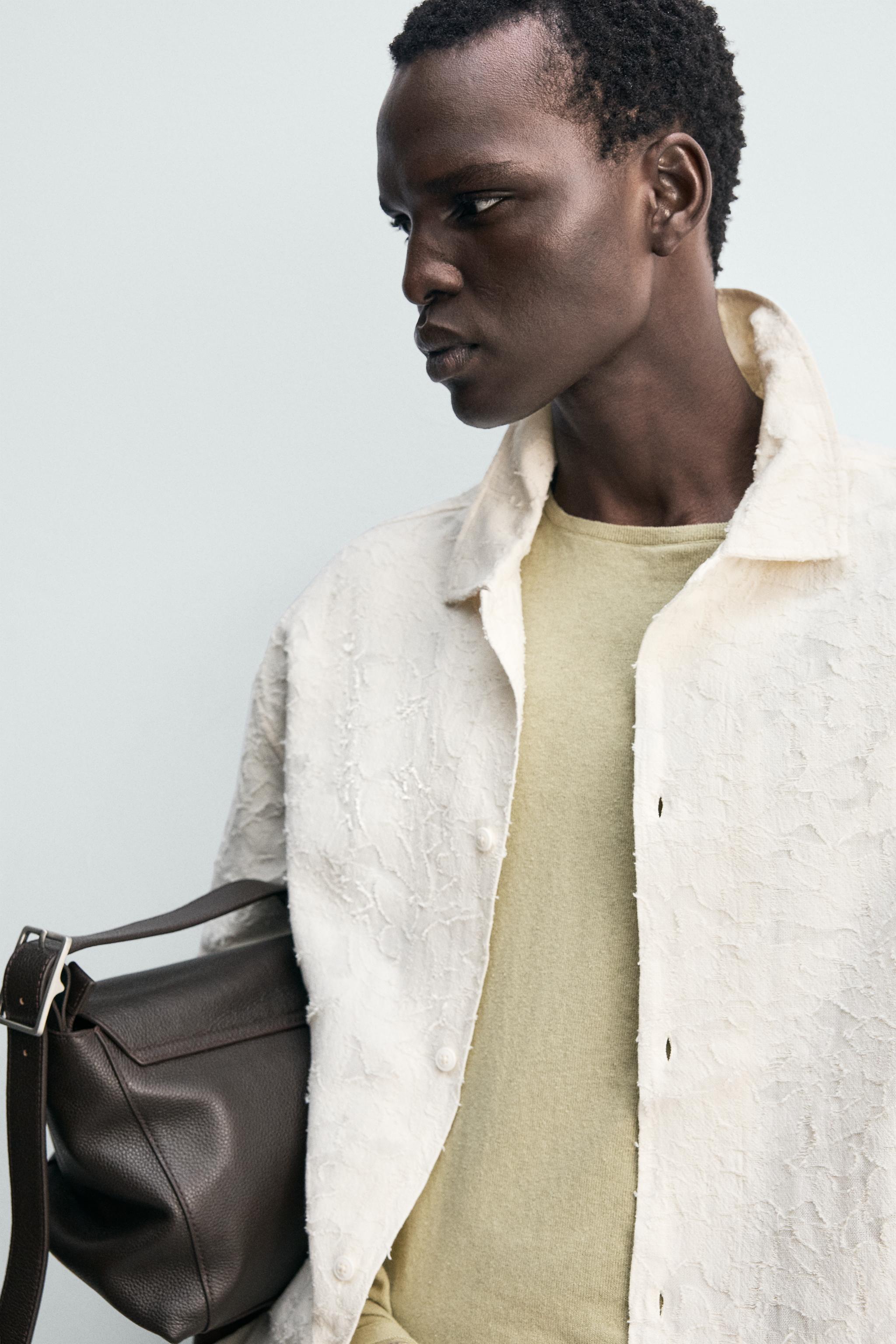 TEXTURED JACQUARD SHIRT