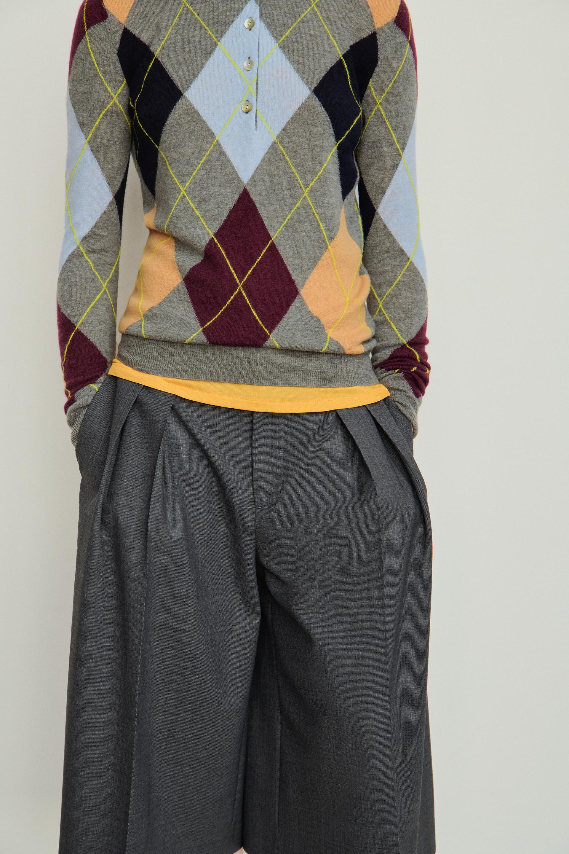 100% WOOL ARGYLE POLO SWEATER - angle 1