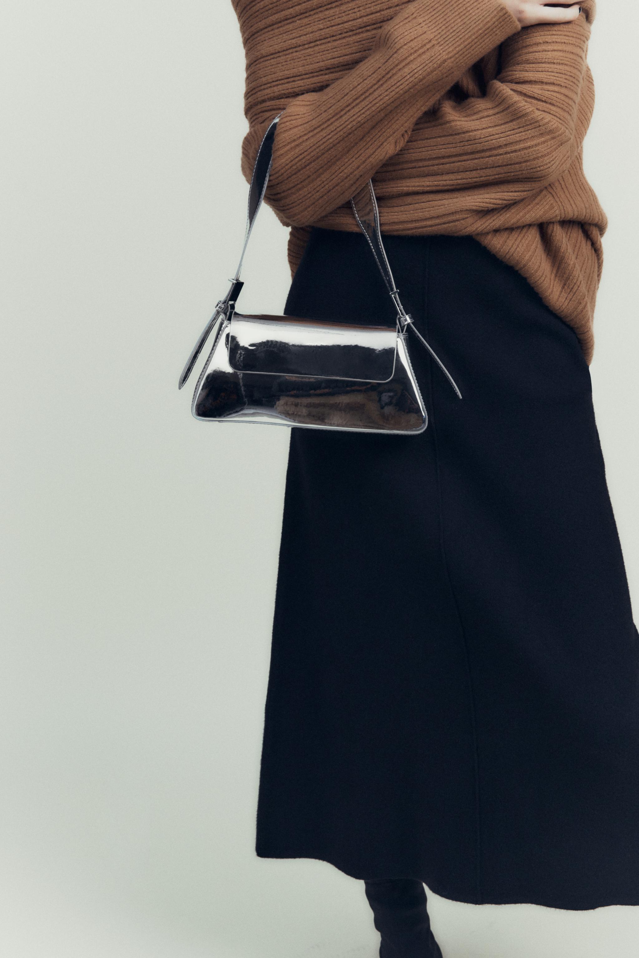 MINIMAL FLAP SHOULDER BAG - Silver | ZARA Canada