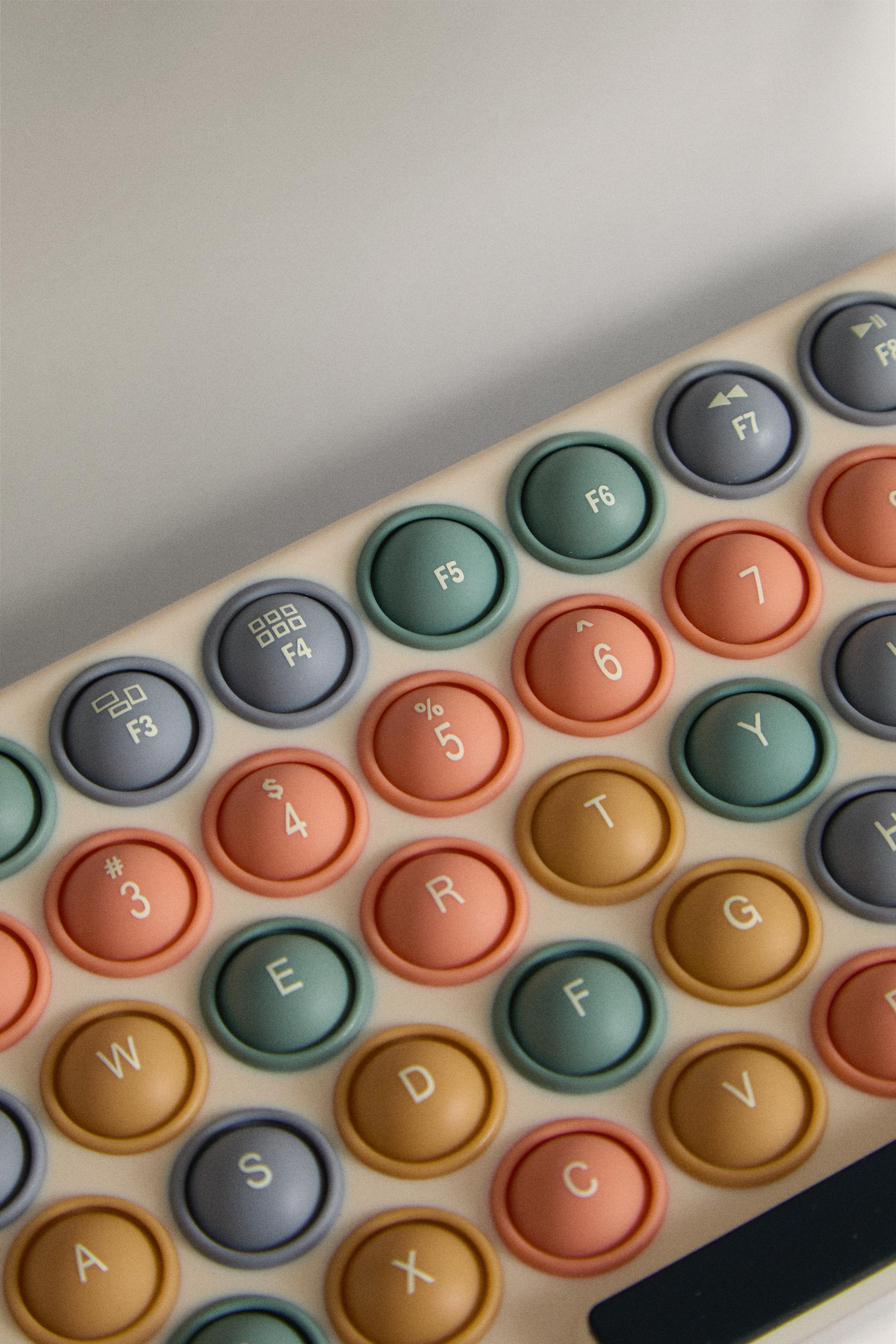 KIDS' POP IT KEYBOARD TOY — Multicoloured