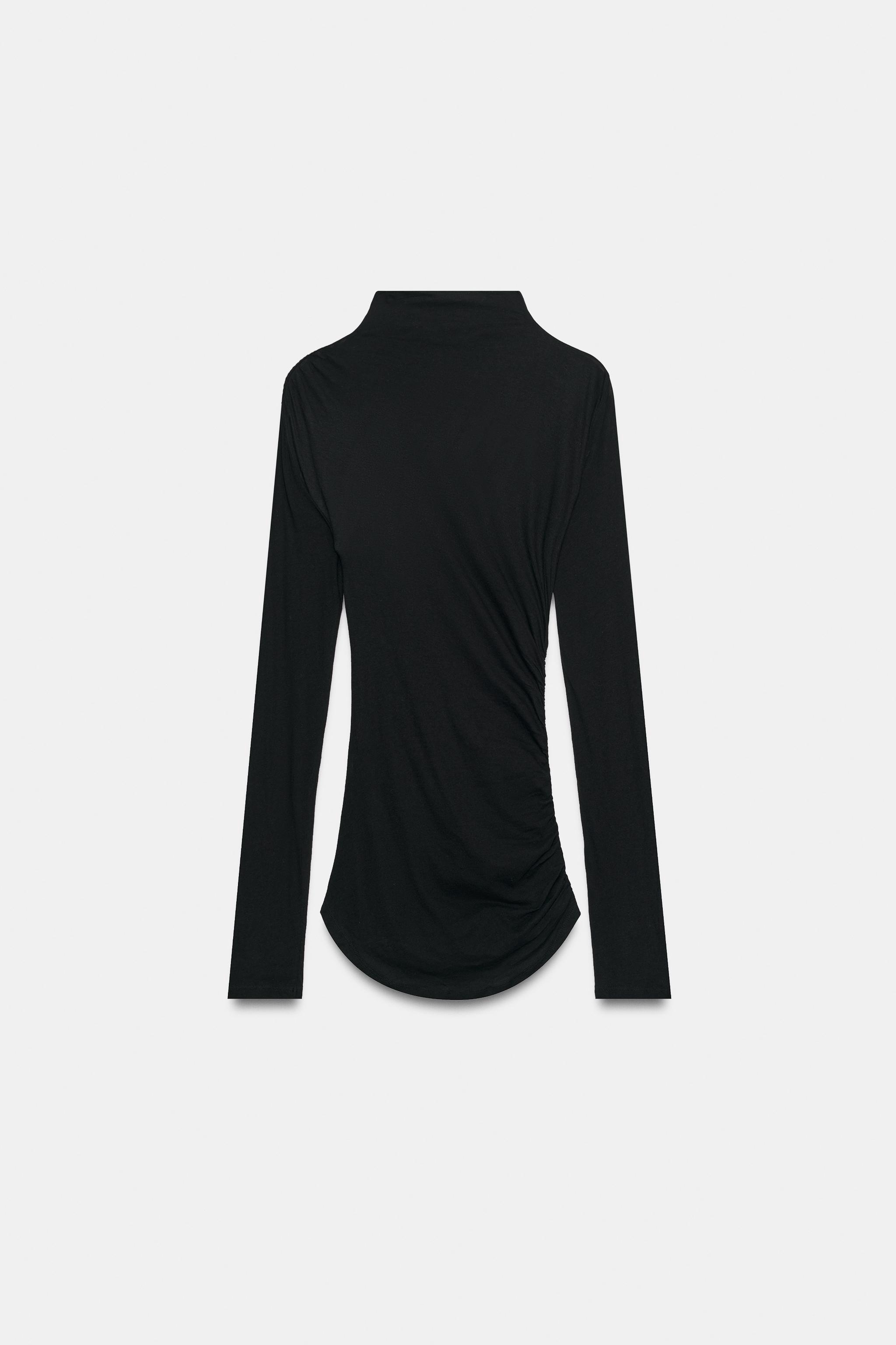 HIGH NECK RUCHED T-SHIRT