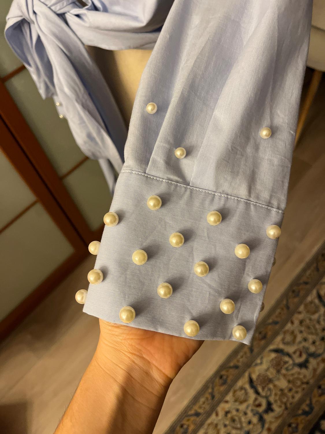 ASYMMETRIC BLOUSE WITH PEARLS - Image 3