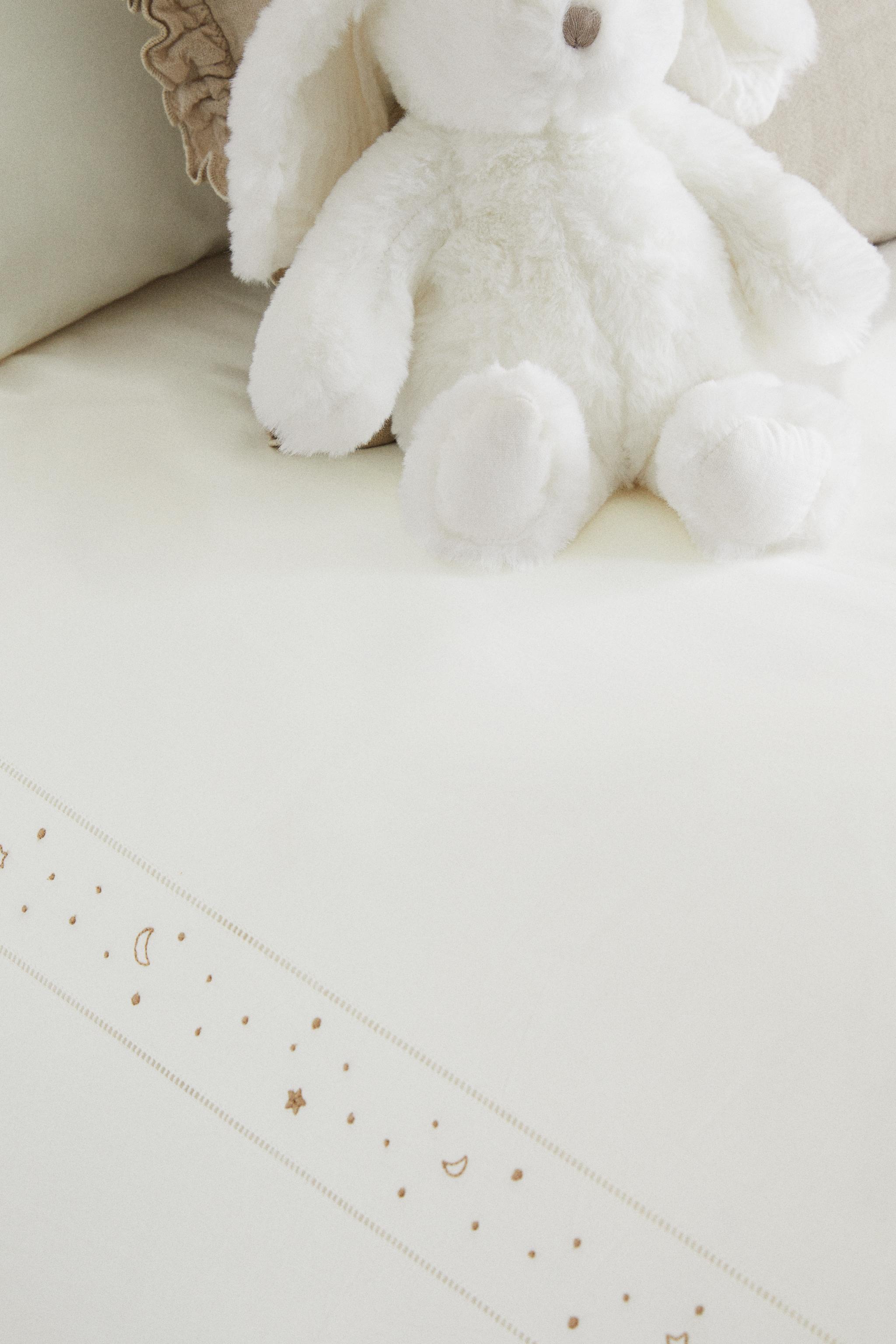 Zara store cot bedding