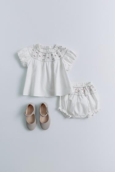 {navn} - {farge} for Zara