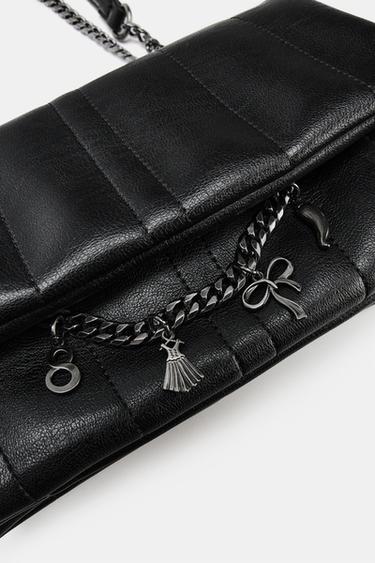 SAC BANDOULIÈRE MATELASSÉ AVEC CHARMS - Noir de Zara - Image 6