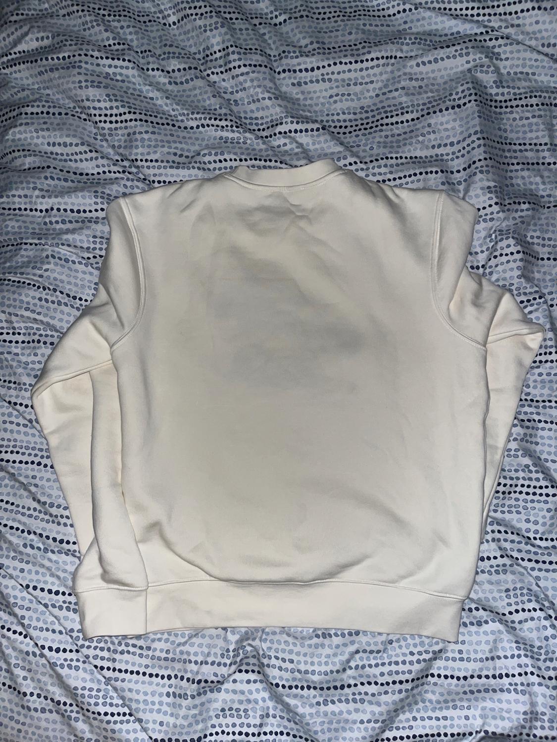 EMBROIDERED RABBIT SWEATSHIRT - Image 2