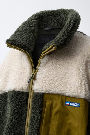 BLOUSON EFFET MOUTON COLOR BLOCK - Kaki de Zara - Image 4