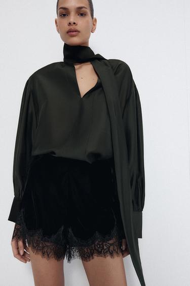 Zara ZW COLLECTION VELVET LACE SHORTS - Black