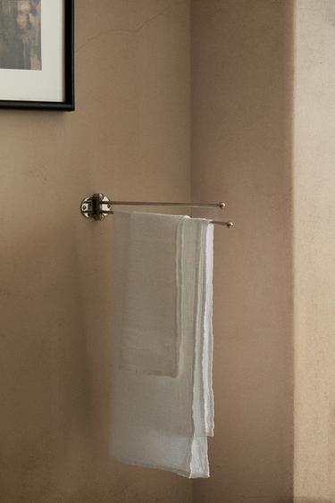 Zara SHINY METAL WALL TOWEL RACK - Silver