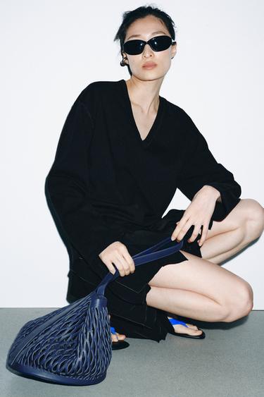 OPENWORK LEATHER SHOULDER BAG - Navy Blue by Zara