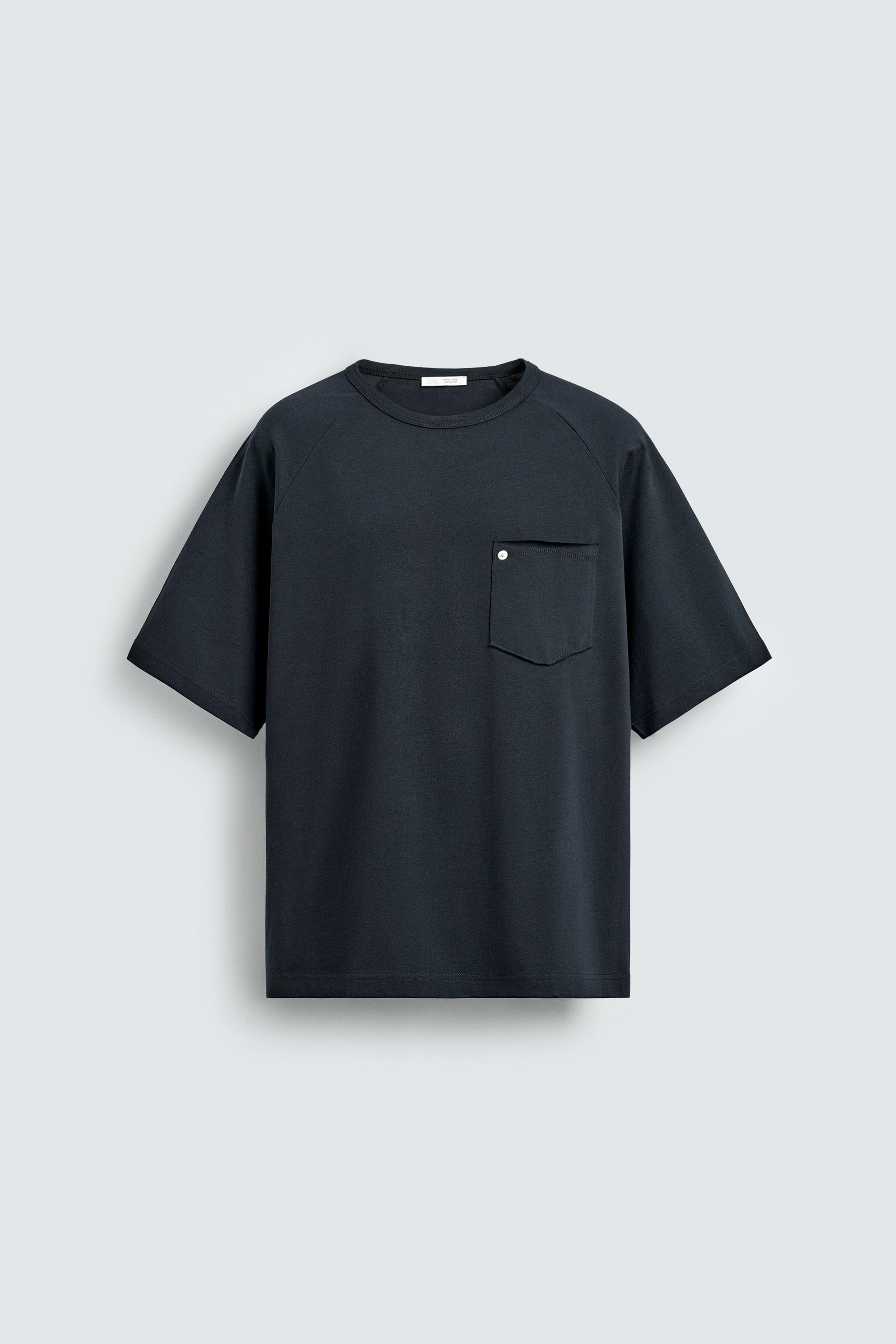 RELAXED FIT RIVET POCKET T-SHIRT