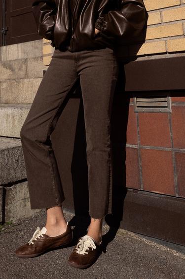 TRF CROPPED FLARE JEANS MIT HOHEM BUND - Braun von Zara
