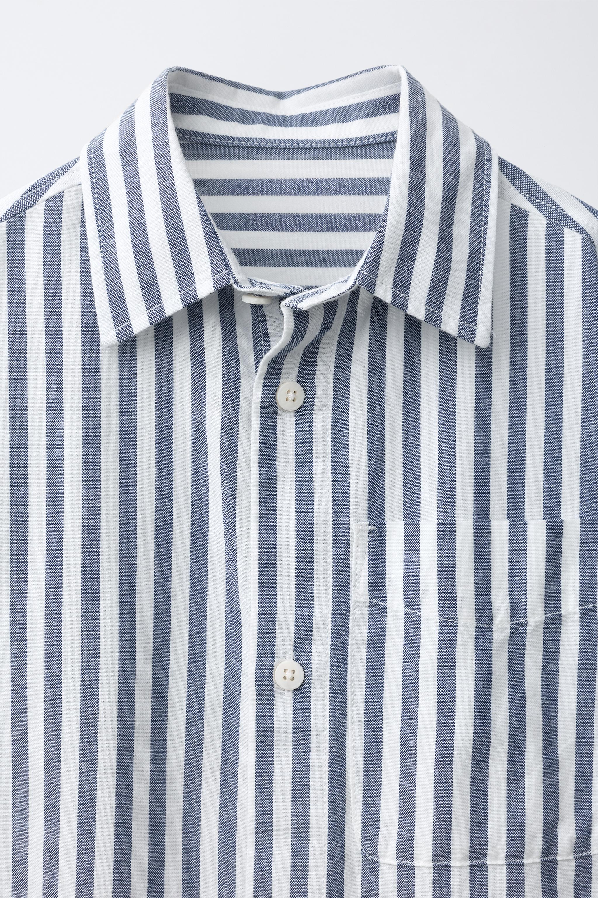 CHEMISE À RAYURES
