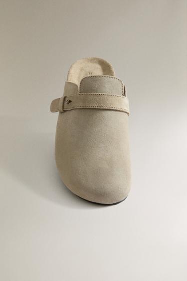 SABOT CUIR DÉTAIL DÉCORATIF - Gris taupe de Zara - Image 4