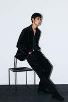 REGULAR FIT VELVET BLAZER